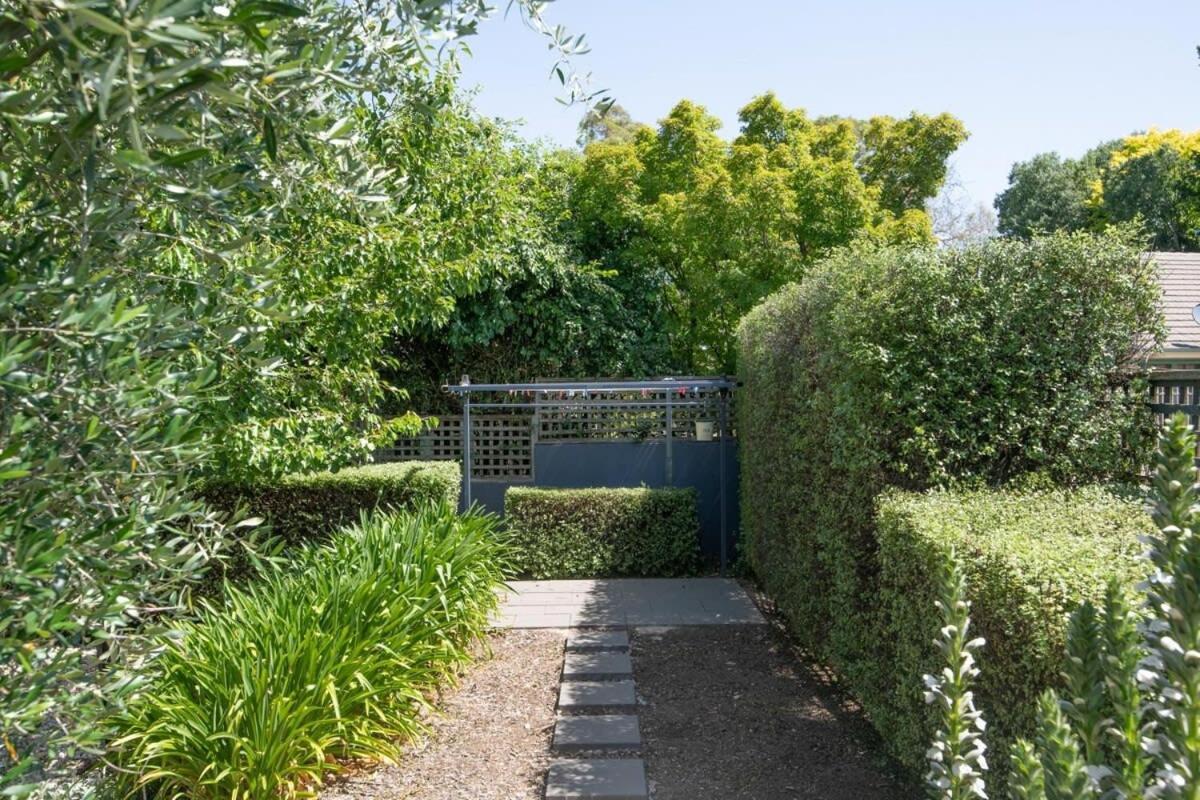 Lansdowne House *